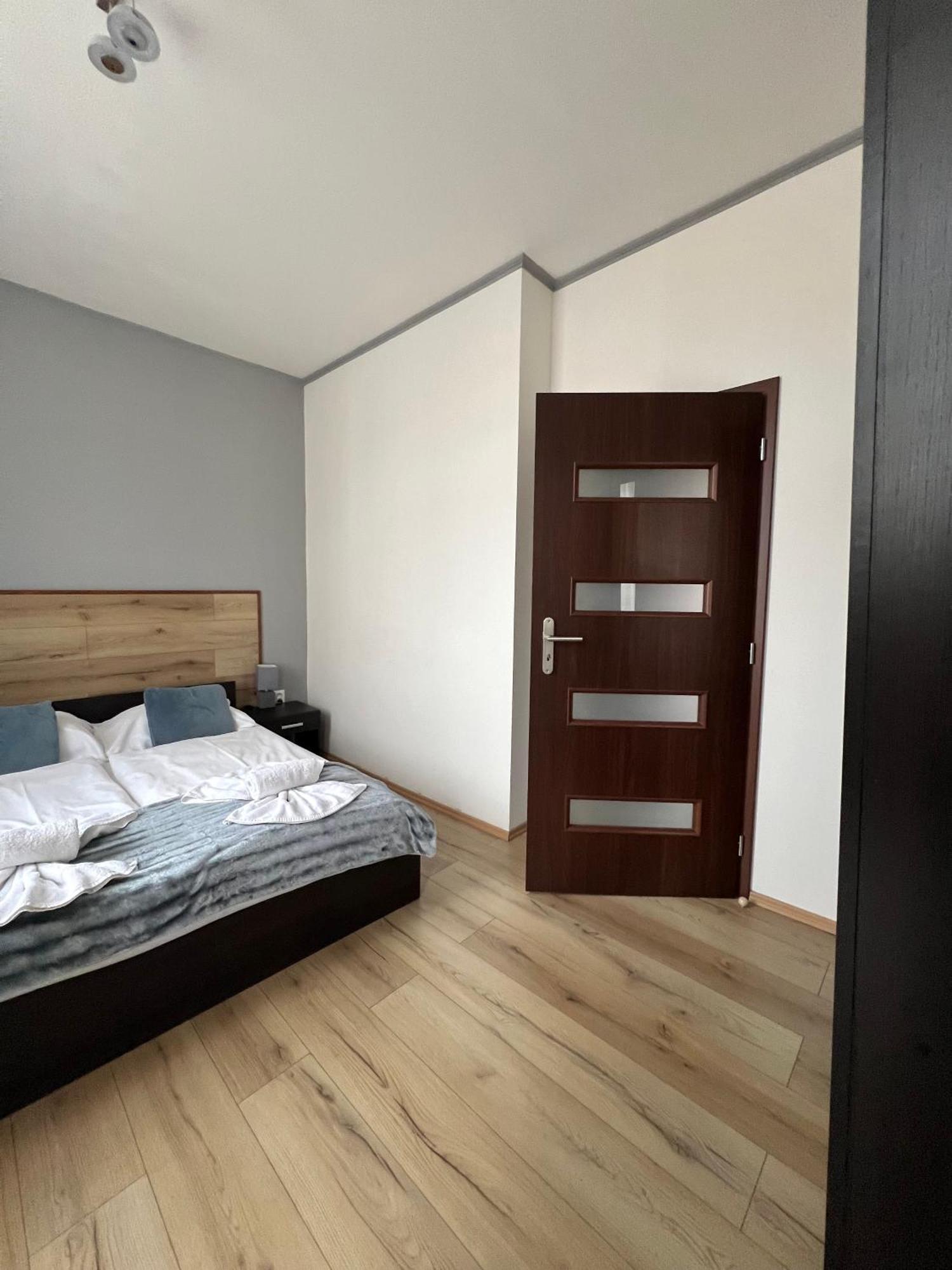 Hotel Geo Прага Екстериор снимка
